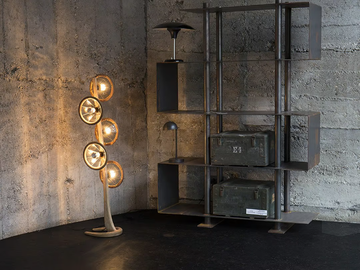HORNA - Wooden floor lamp by HOOKL und STOOL - view 3